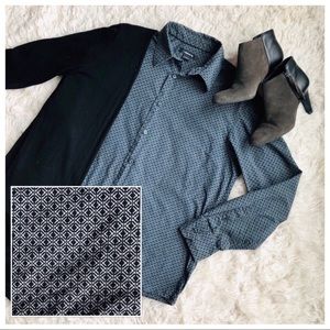 🛍BOGO Liz Claiborne Button Down Top Gray